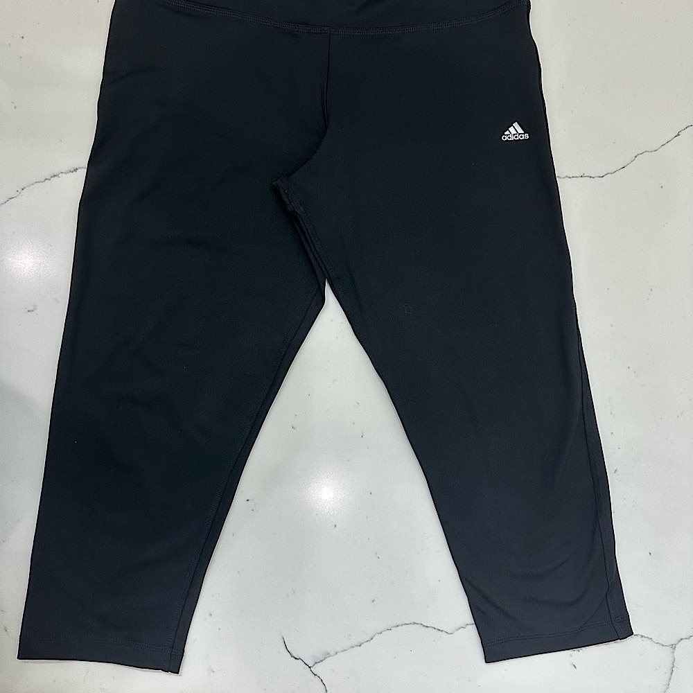Adidas Black Capri Athletic Pants